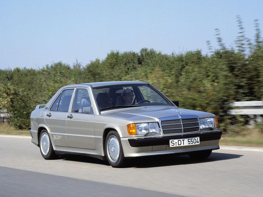  Mercedes-Benz 190 E 2.3-16 1984 года  (фото 17 из 27)